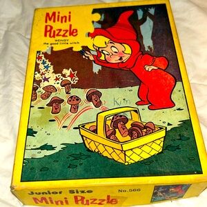 Vintage Wendy The Good Little Witch Casper Interlocking Mini Puzzle *Complete*
